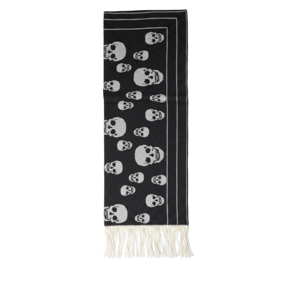 Magaschoni Home Skull Throw Blanket Acrylic Fringe Black White Goth 50x60